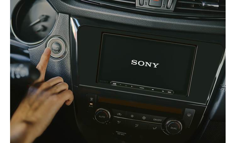 SONY 7" (17.6Cm) Digital Media Receiver With Weblink™Cast -XAV-AX6000